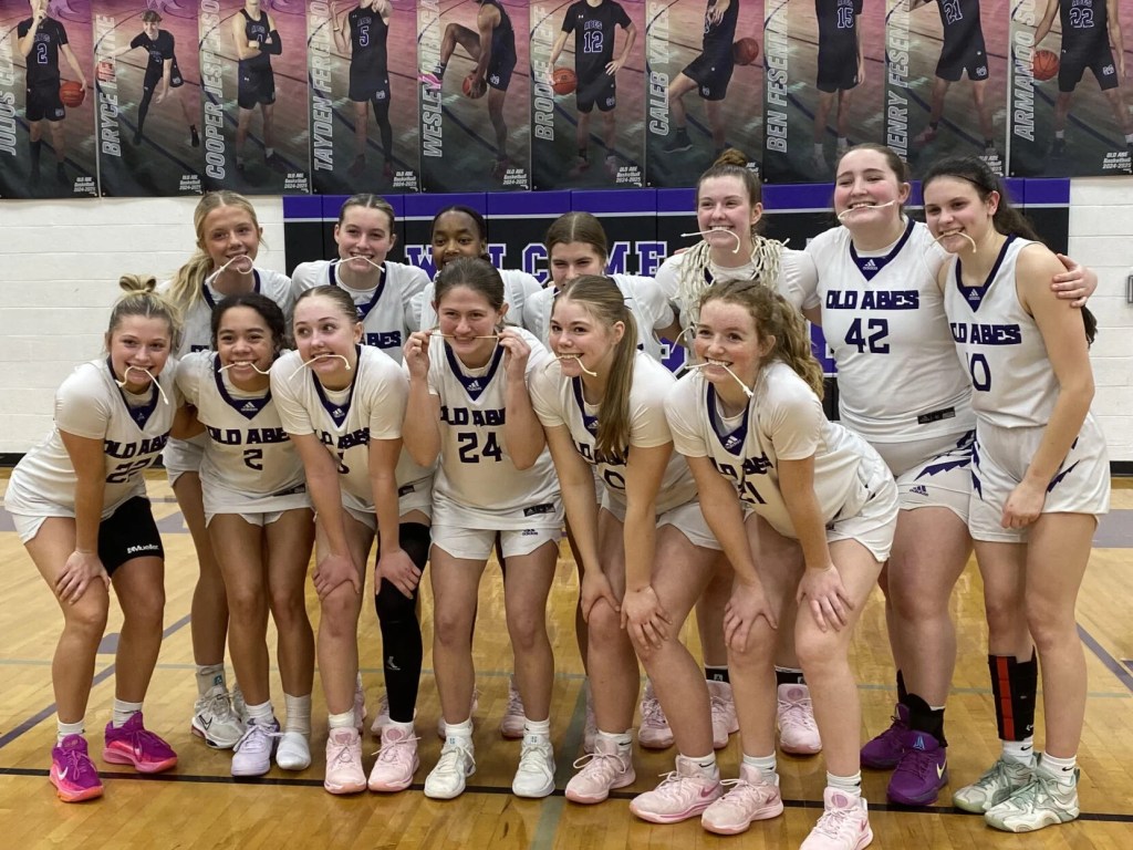 Why YOU should come to Girls’ Basketball&nbsp;Games